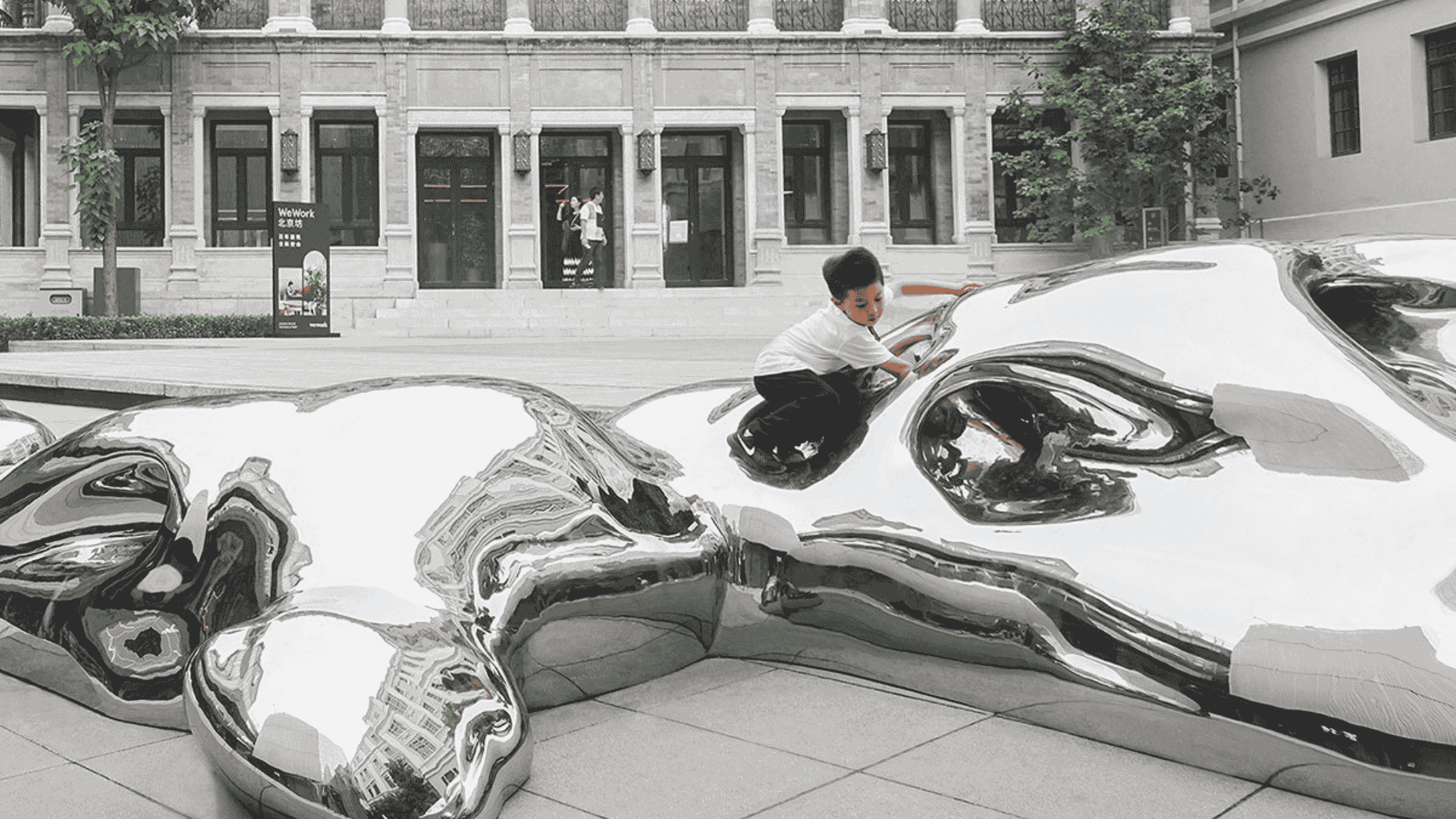 Experiencing Public Art 7