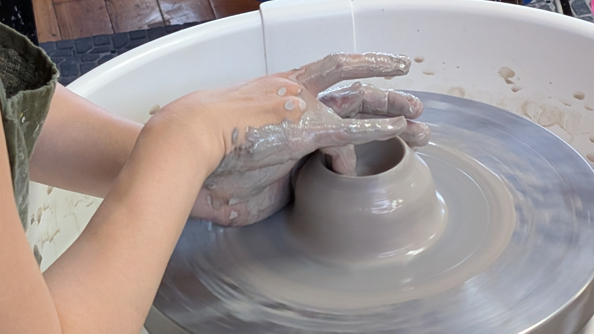 6 Best Pottery & Art Classes in Brampton This April - Beginner-Friendly Courses